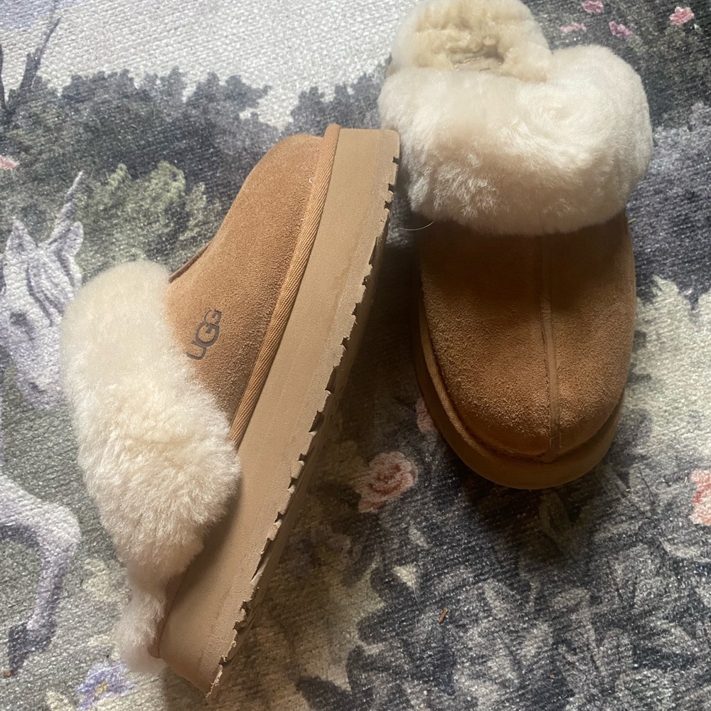 Platform UGG slippers